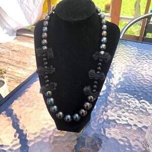 Vintage Women's Black Faux Pearl Necklace with Interspersed Dark Fabric Bows
